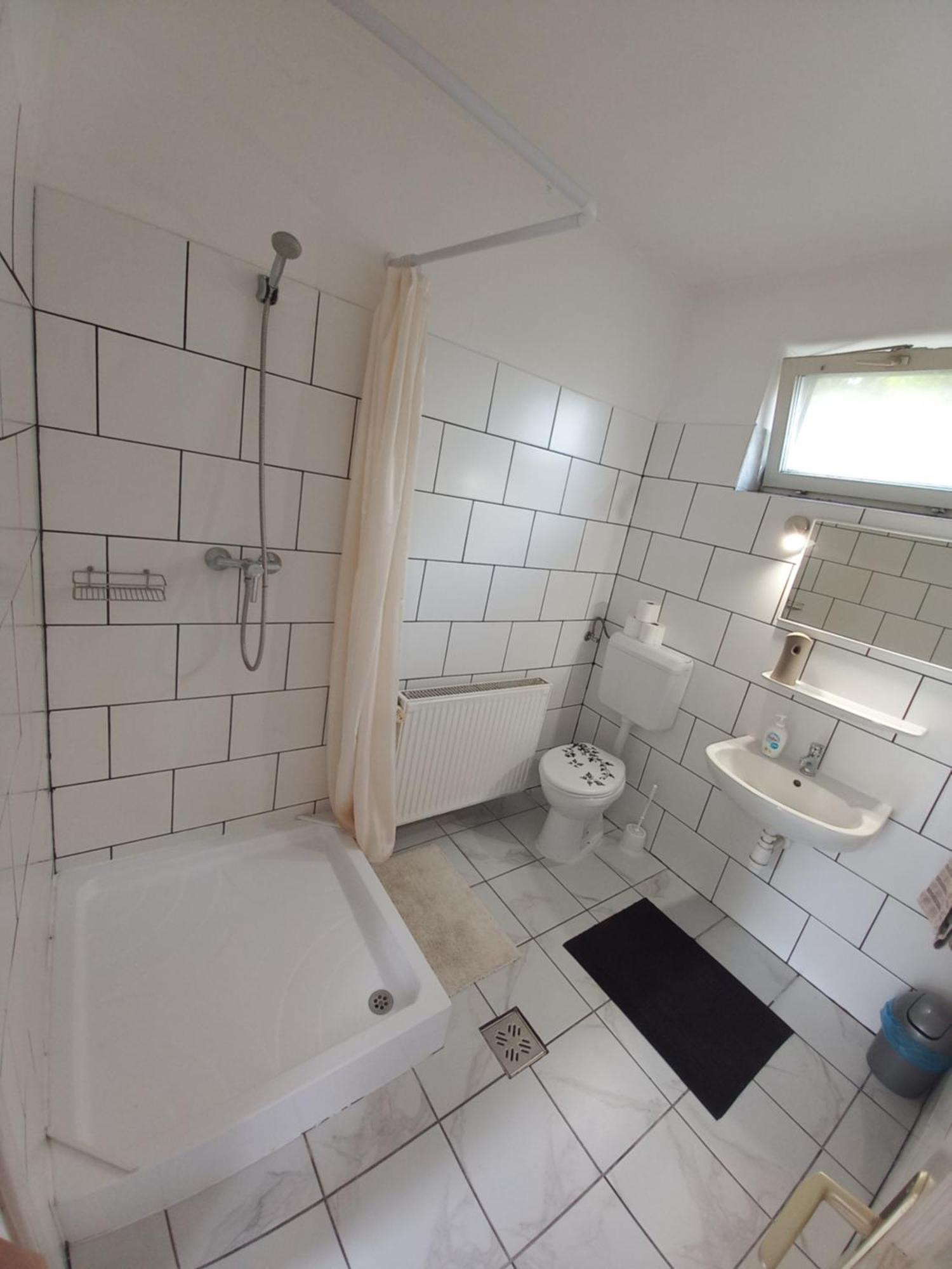 Julia Vendeghaz Apartament